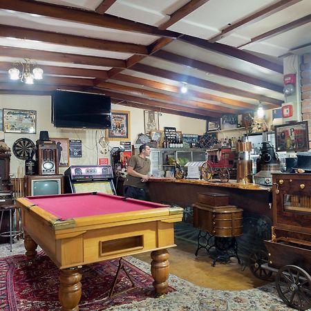 Otira Stagecoach Hotel Екстер'єр фото