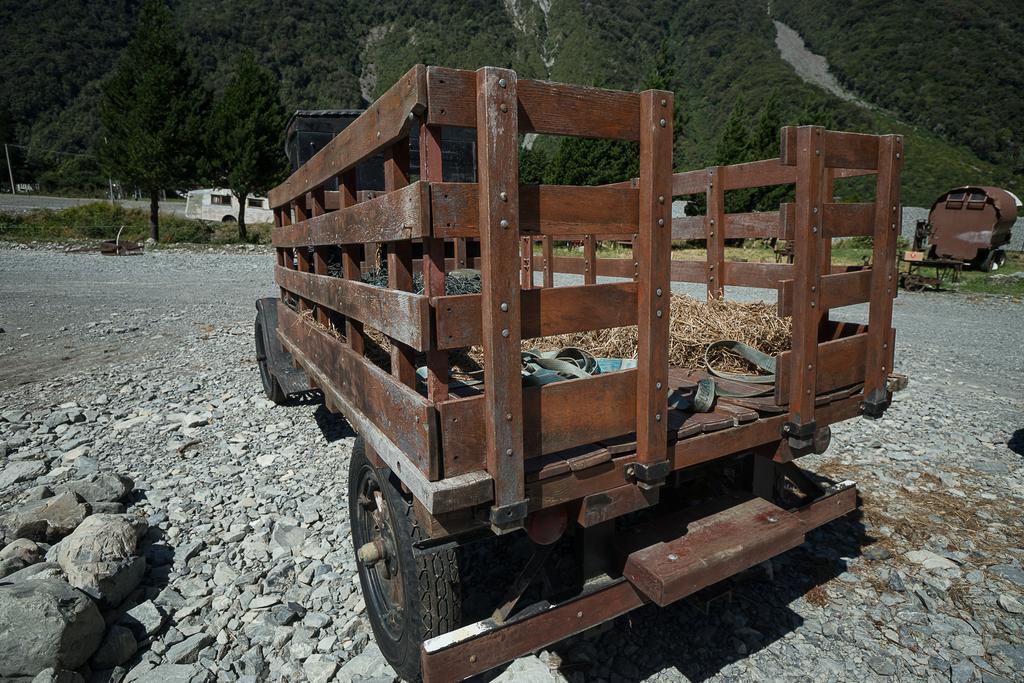 Otira Stagecoach Hotel Екстер'єр фото