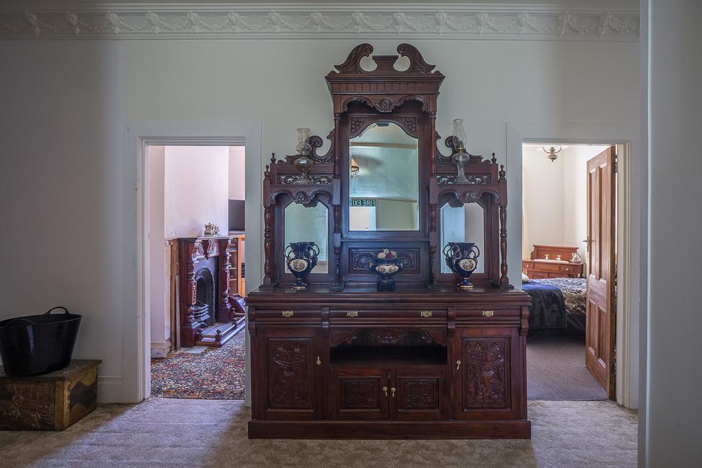 Otira Stagecoach Hotel Екстер'єр фото